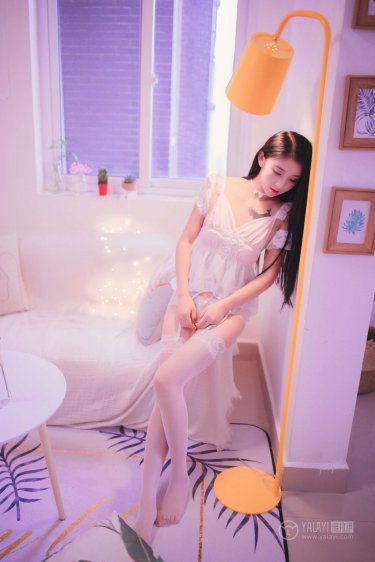 李娜英