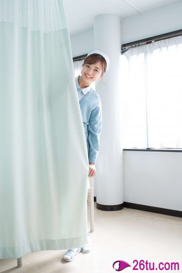美女扒尿口
